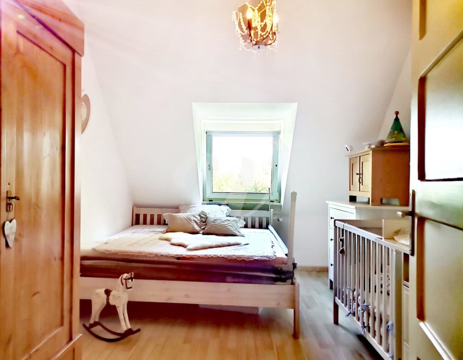 Gemütliche und ruhige Dachgeschoßwohnung im beliebten Dichterviertel Bild 5