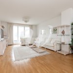 Penthouse-Etage im nördlichen Westend Bild 2